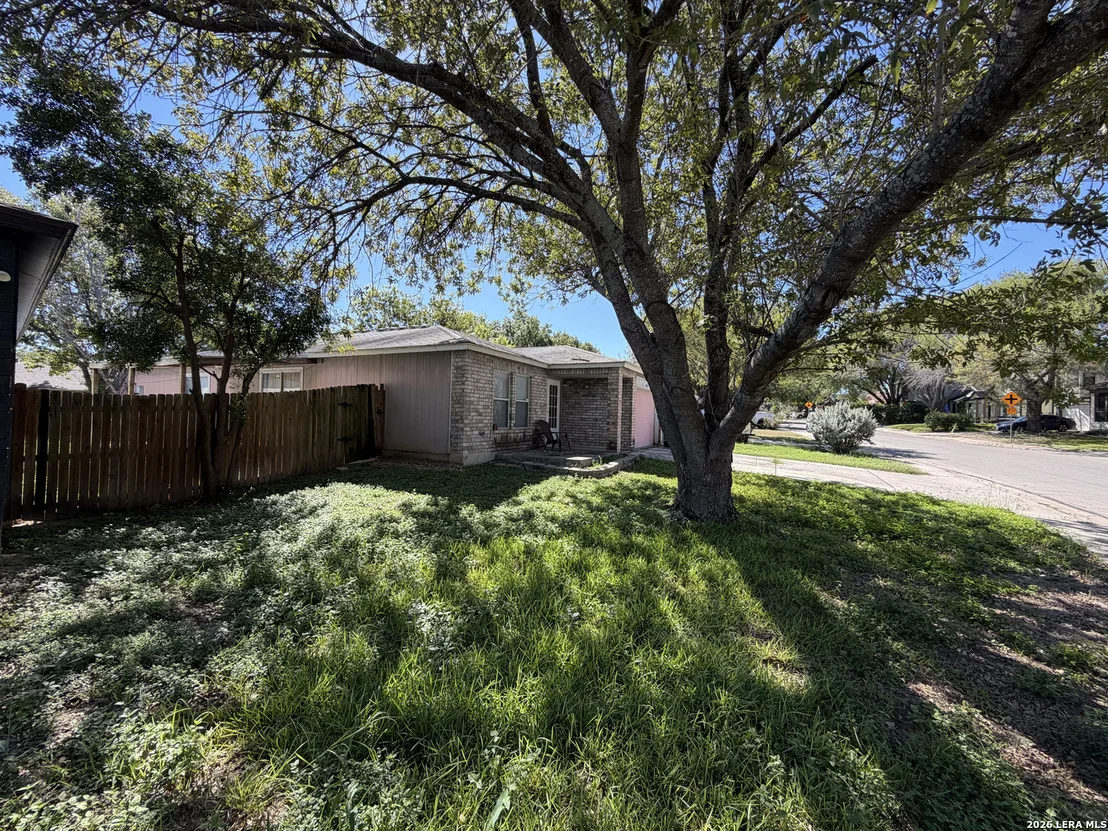 Photo of 9850 MISTY PLAIN DR