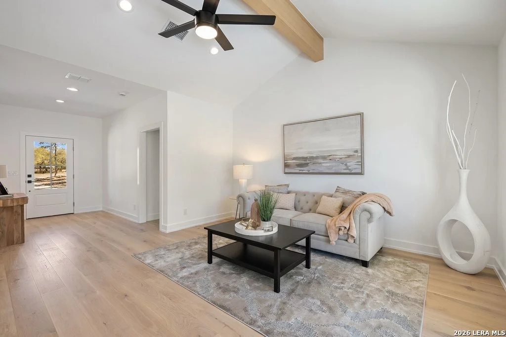 Photo of 408 Rust Ranch Rd