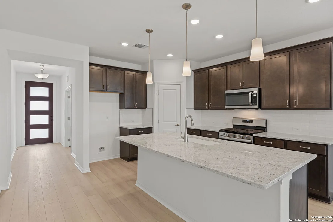 Photo of 404 Basket Grass Rd