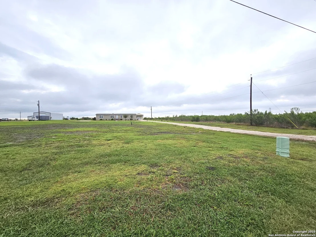 Photo of 1640 WOSNIG RD