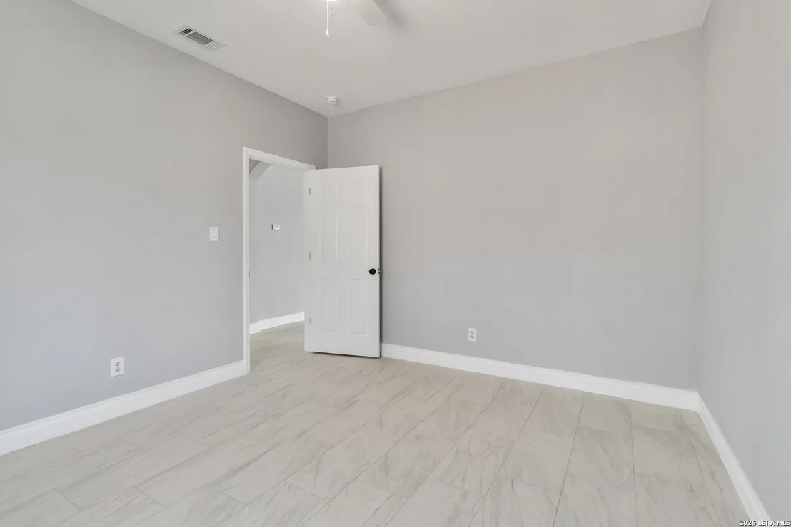 Photo of 3938 New Mathis