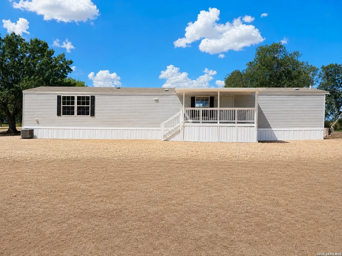 Photo of 449 HURST LN