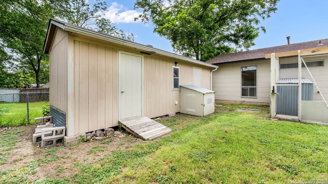 Photo of 7607 Old Spanish Trail