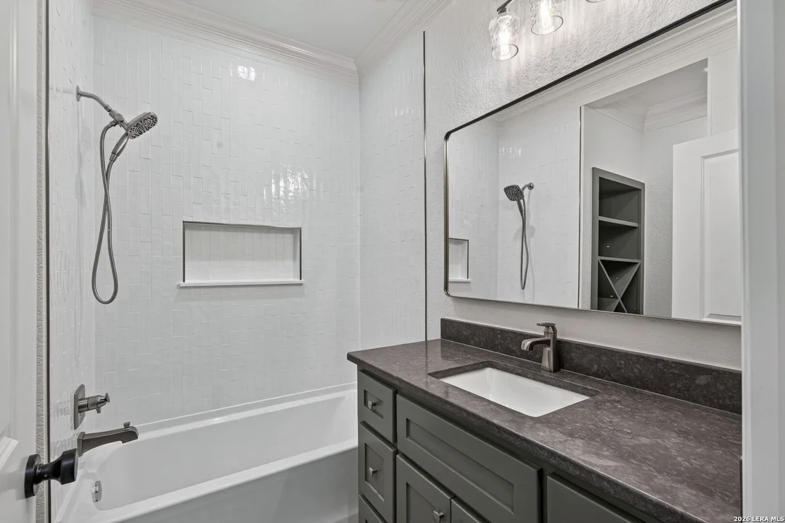 Photo of 130 Spring Hill Dr