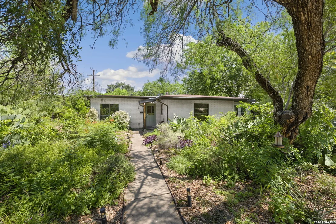 Photo of 503 Olney Dr