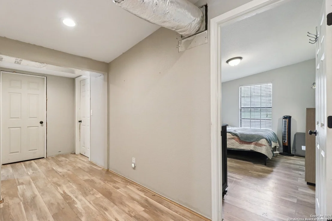 Photo of 503 Mockingbird