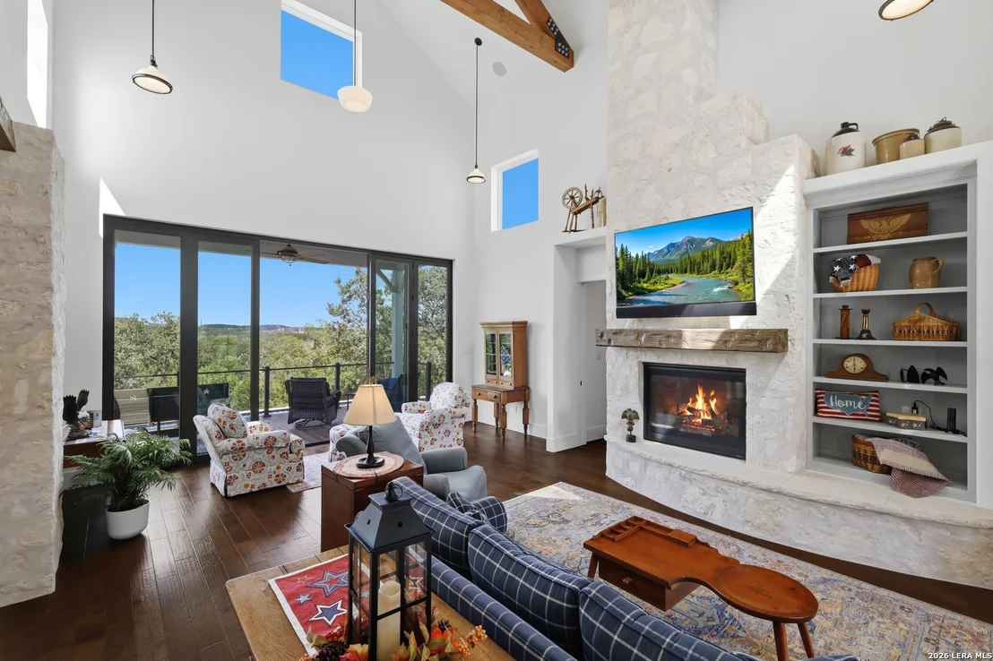 Photo of 10033 KENDALL CYN