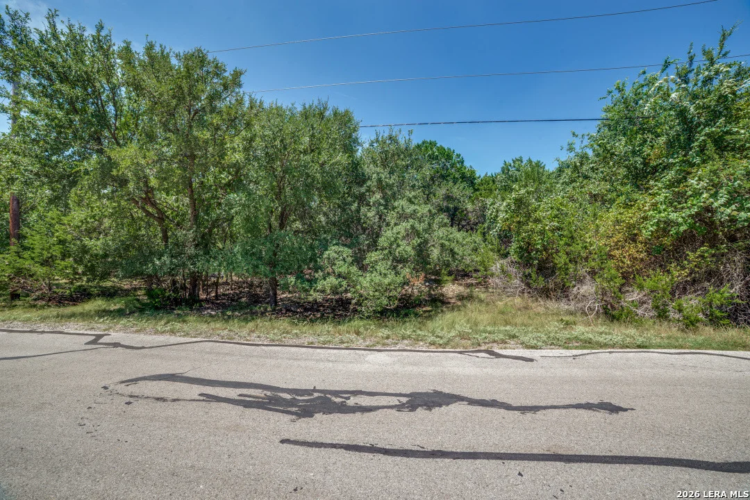 Photo of 866 DEEP WATER DR