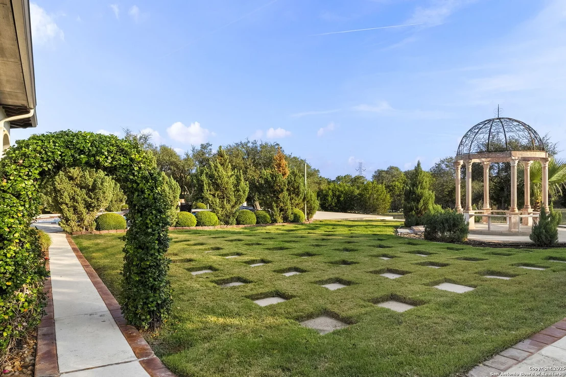Photo of 1418 Greystone