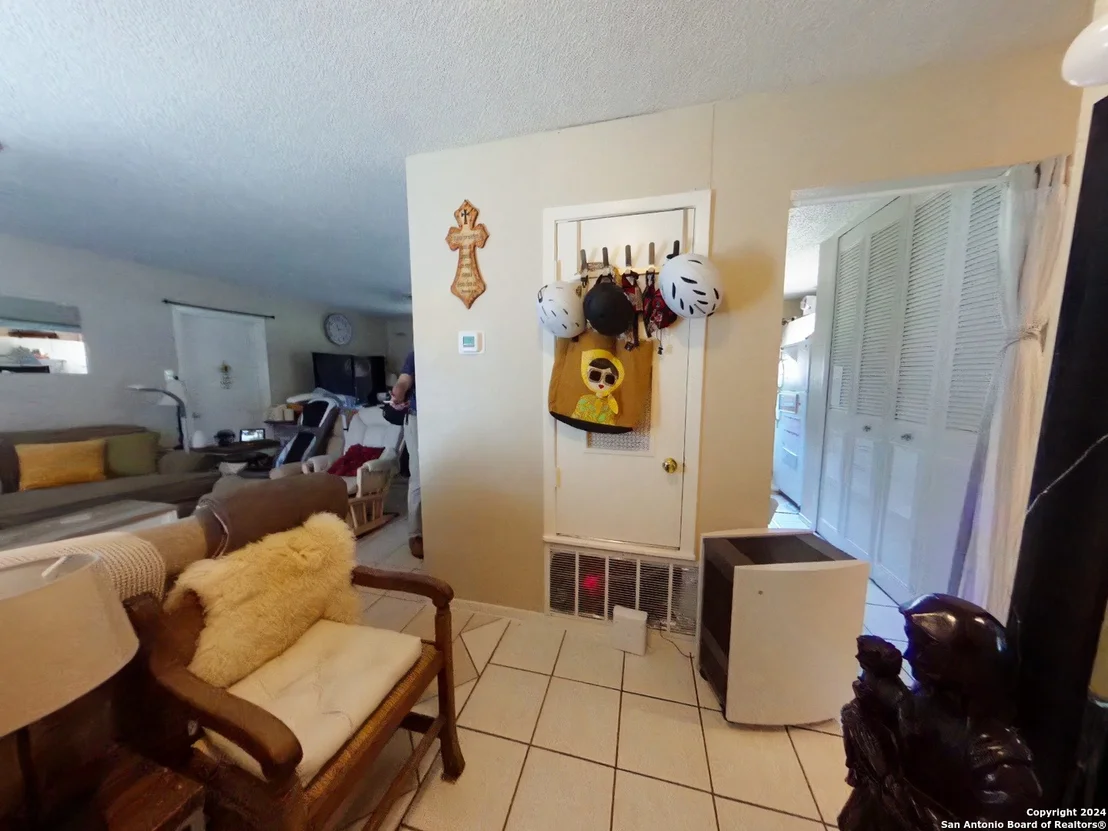Photo of 8418 SILVERSTAR DR