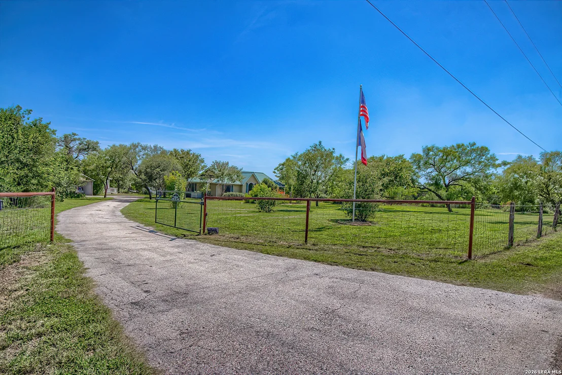 Photo of 610 County Road 342