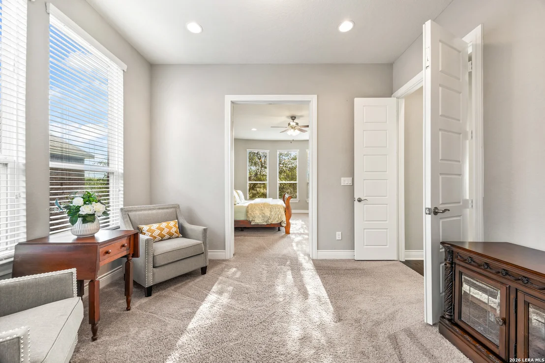 Photo of 25911 Comanche Creek