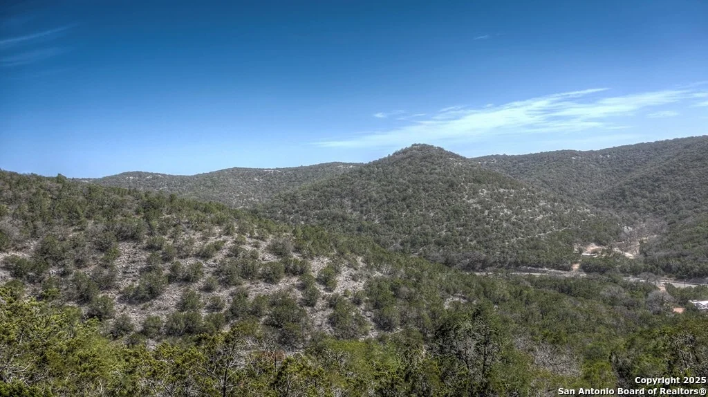 Photo of 560 Pine Mountain