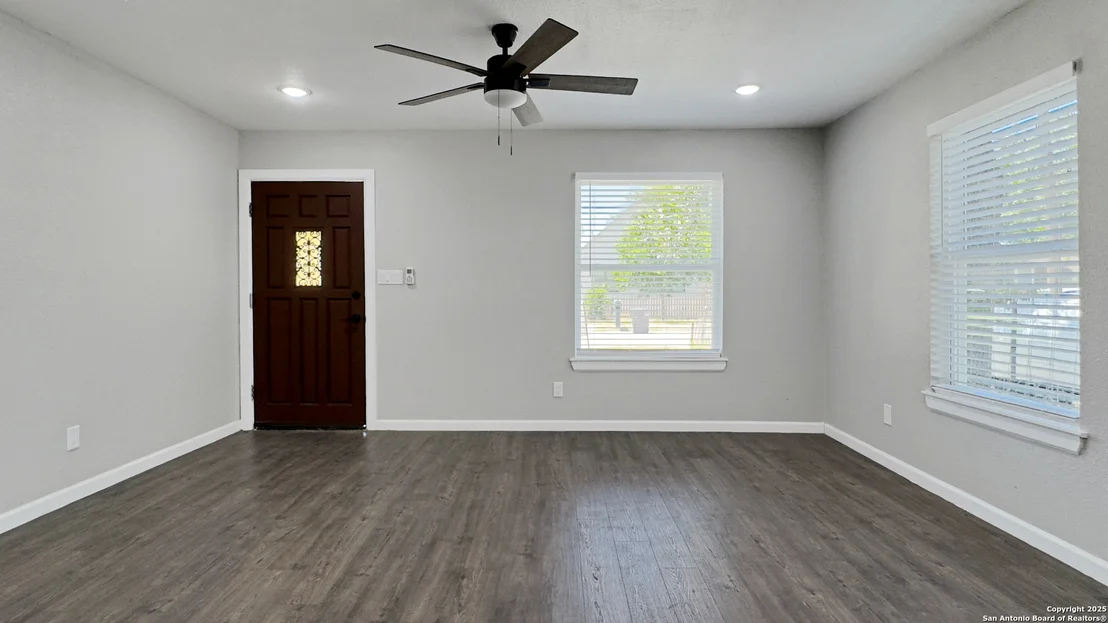 Photo of 249 Rosebud