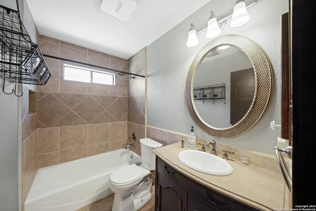 Photo of 2514 heather path