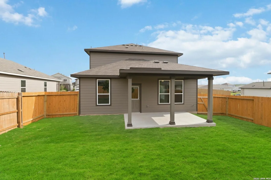 Photo of 619 River Run Way