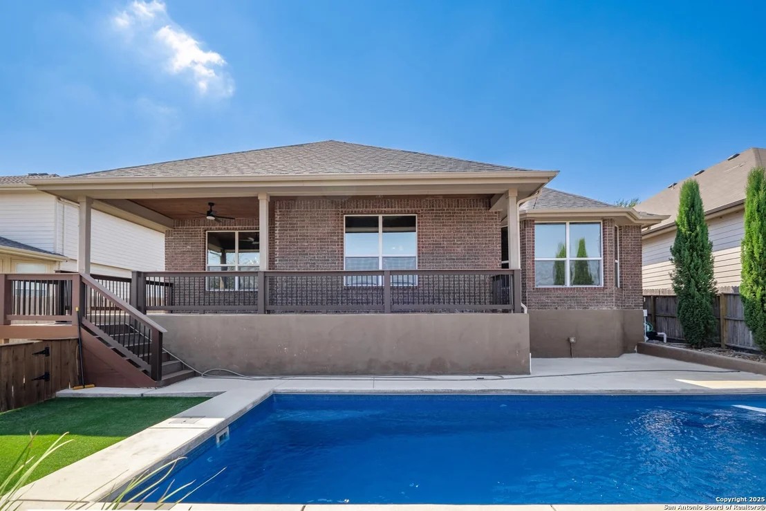 Photo of 11507 Cardinal Sky
