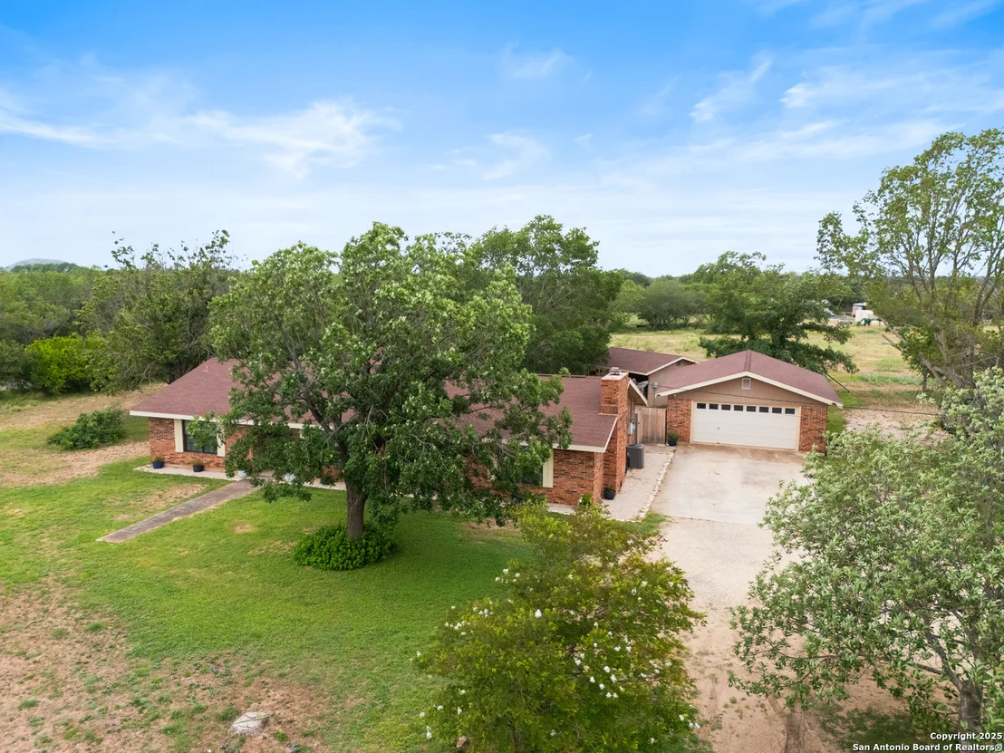 Photo of 1373 County Road 373