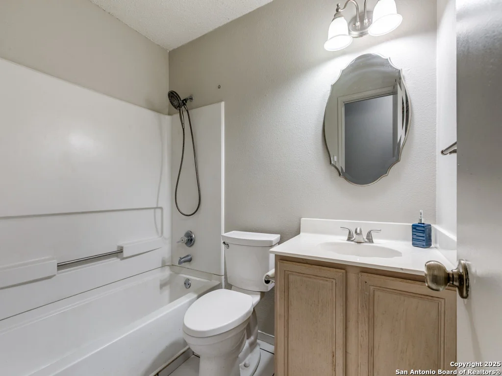Photo of 6534 Beech Trail
