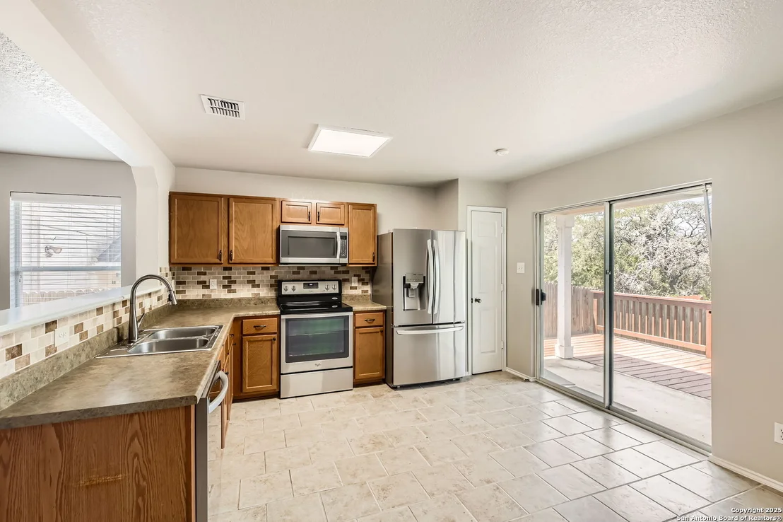 Photo of 3747 Hideaway Grn