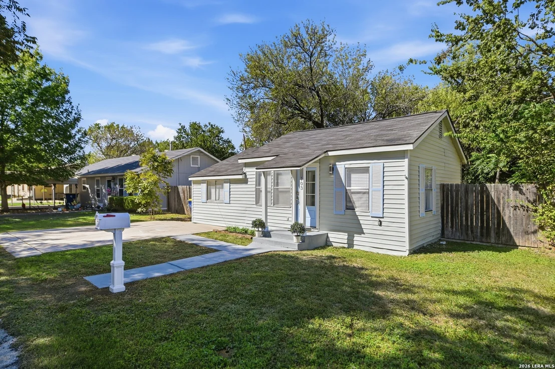 Photo of 103 SHORT ST