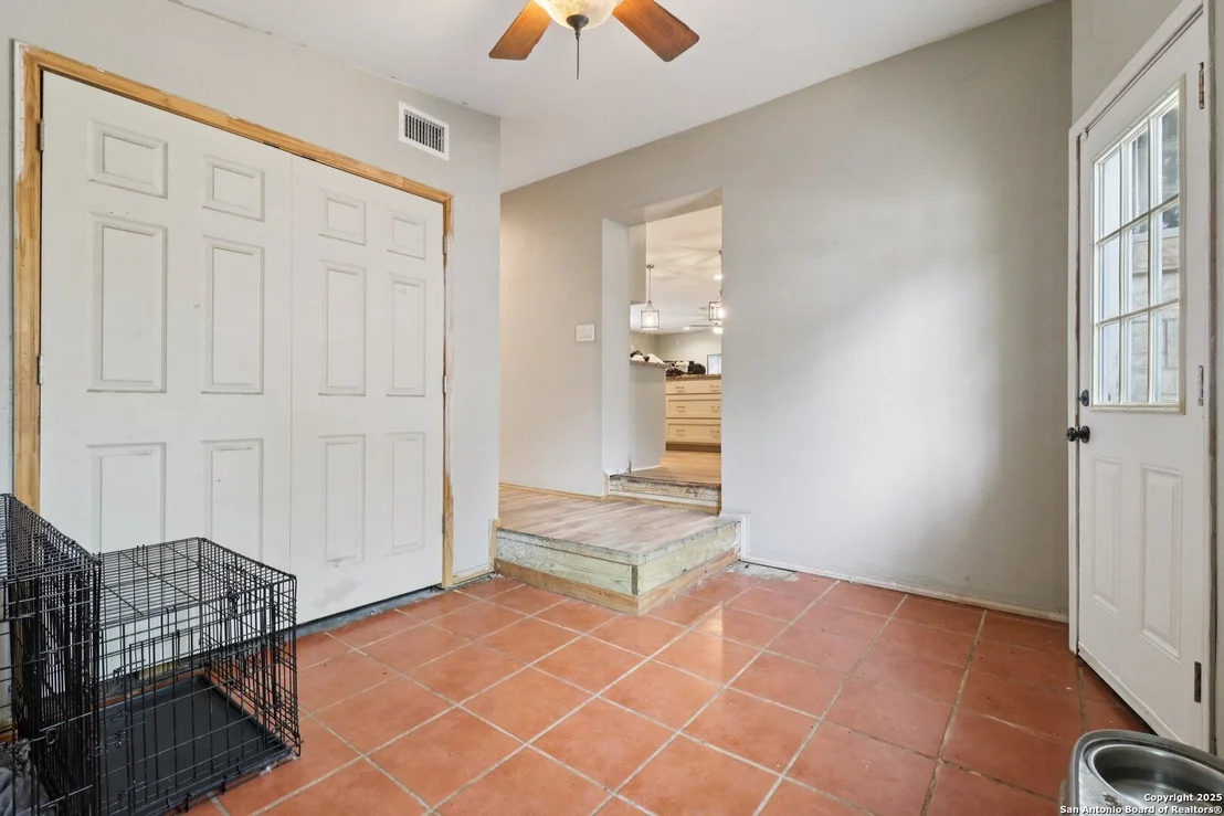 Photo of 503 Mockingbird