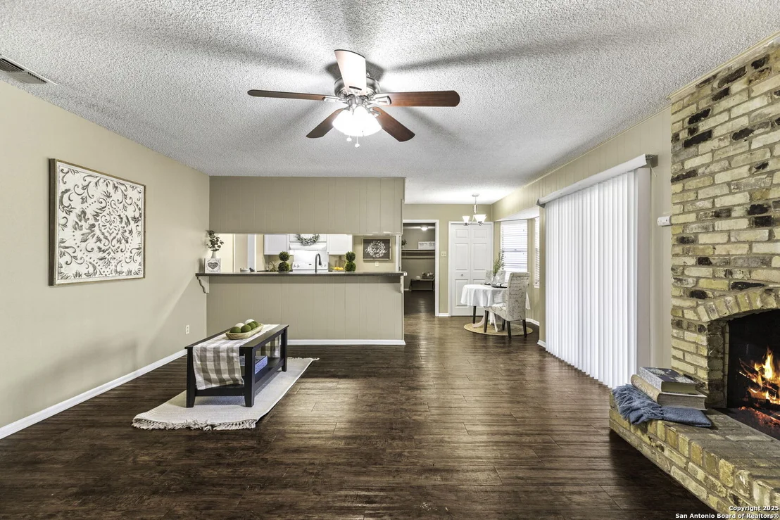 Photo of 112 Suncliff