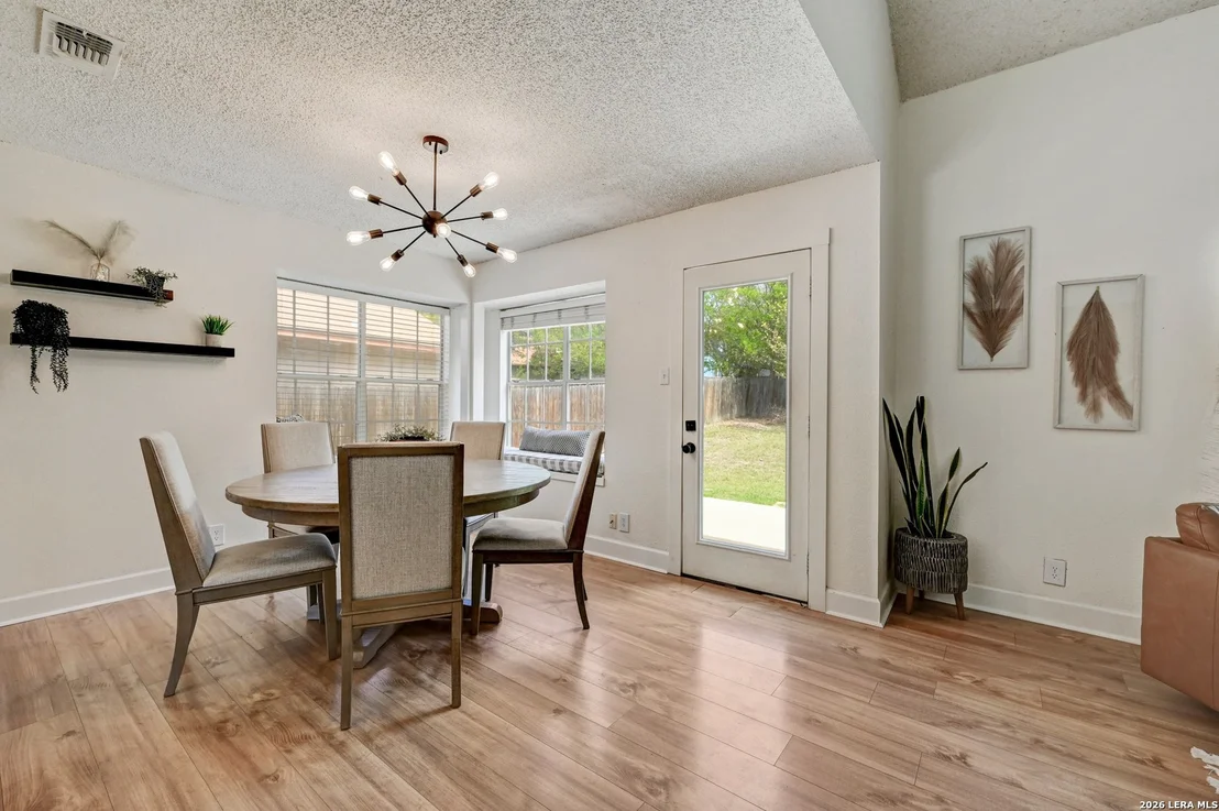 Photo of 6238 Broadmeadow