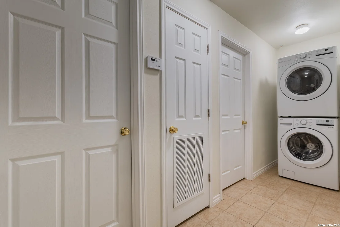 Photo of Unit UNIT12 at 391 Riverside Dr