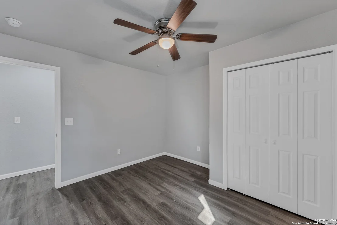 Photo of 1630 Allende