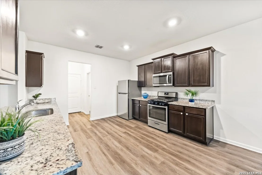 Photo of 3947 Trail De Paris
