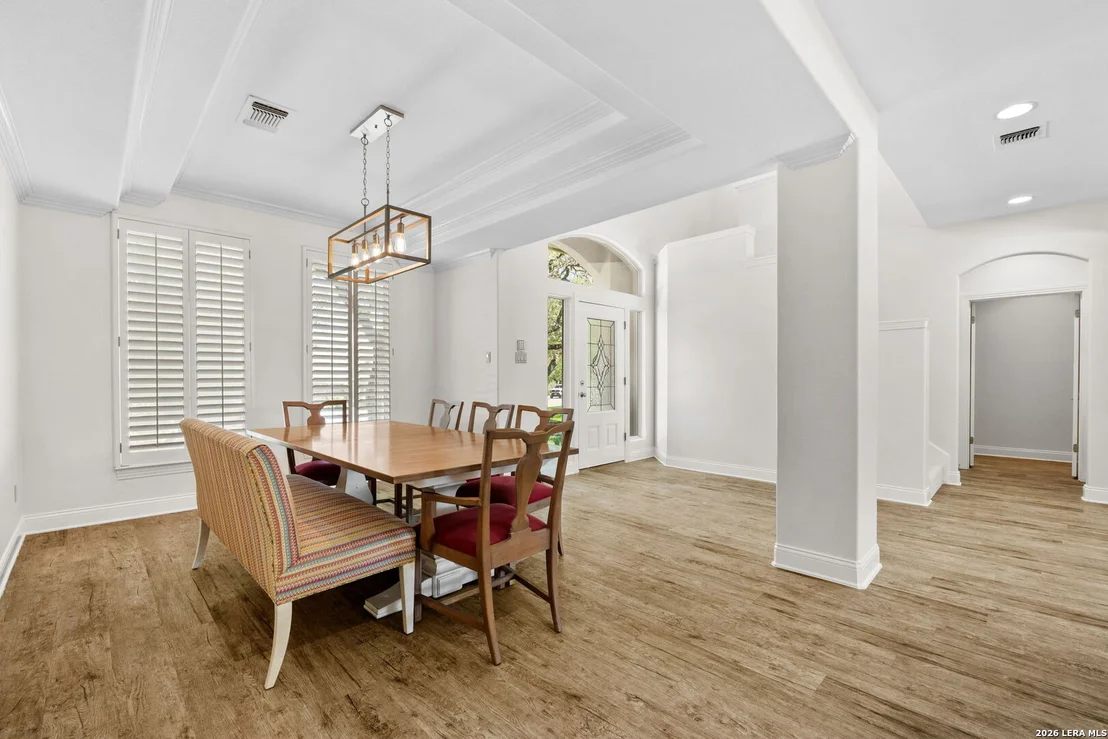 Photo of 8522 FAIRWAY BEND DR
