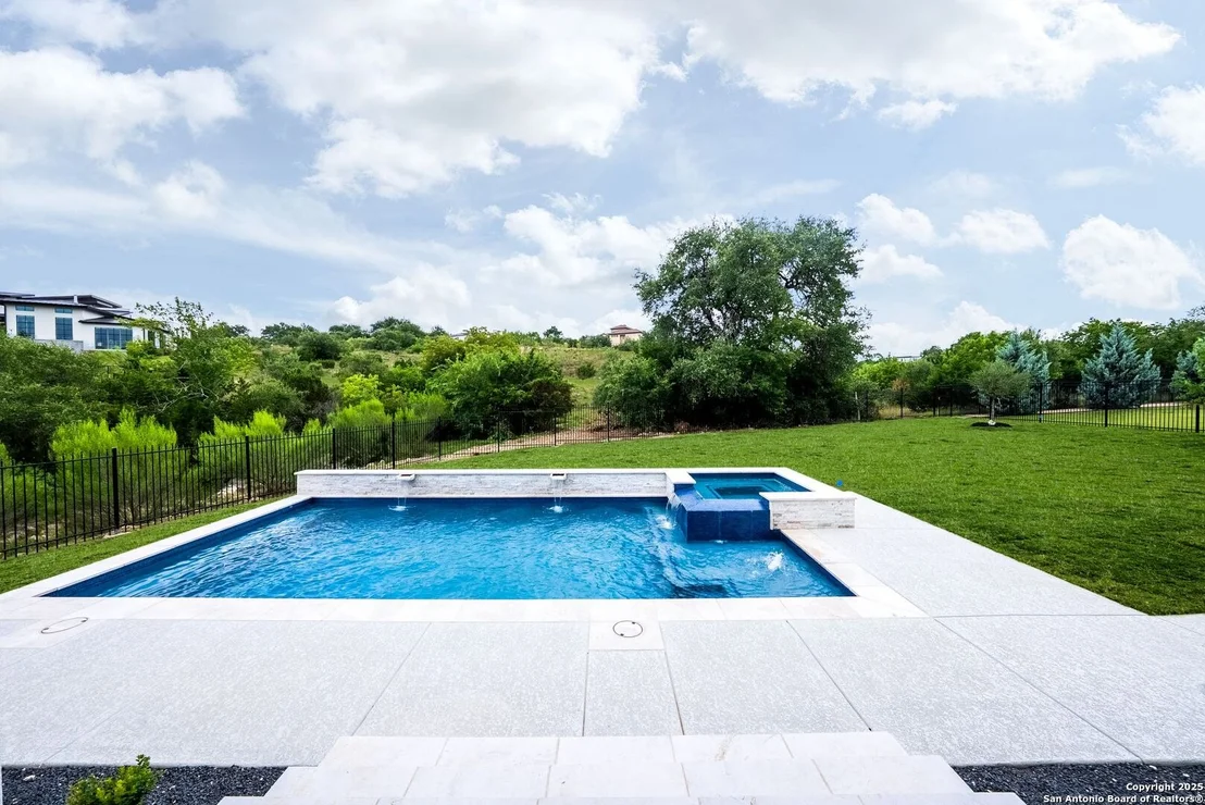 Photo of 10302 Kendall Canyon