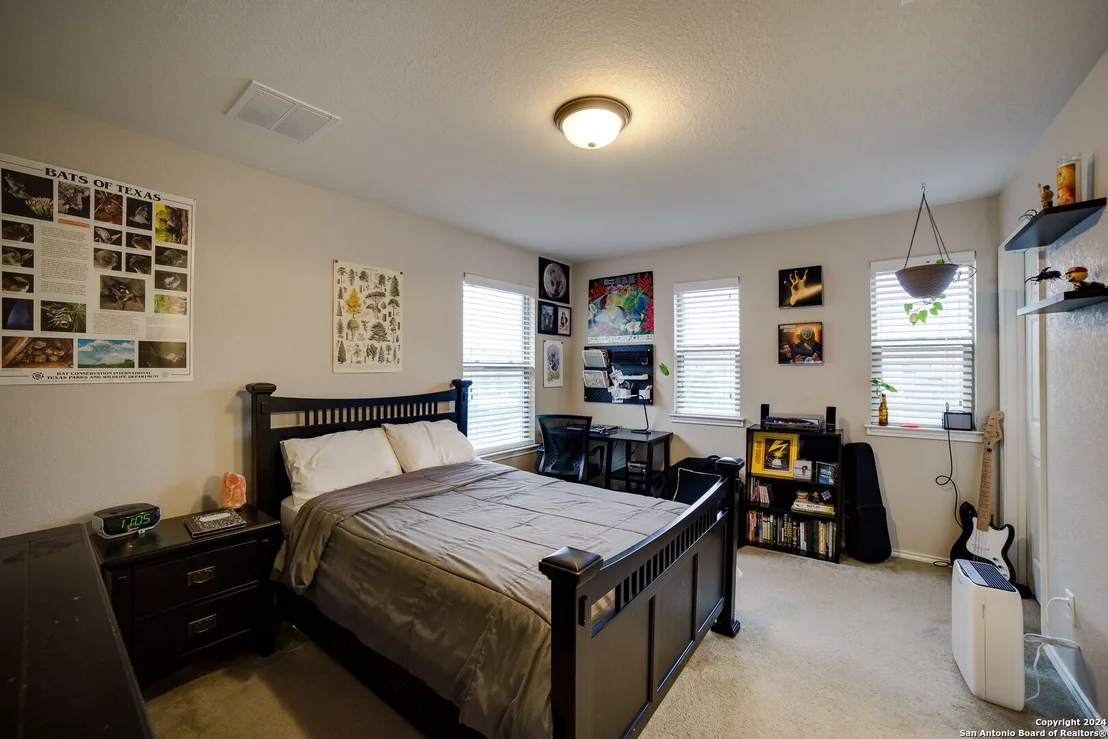 Photo of 20208 OAK PANACHE