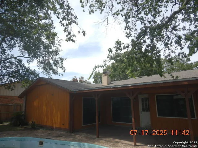 Photo of 14360 Forum Rd