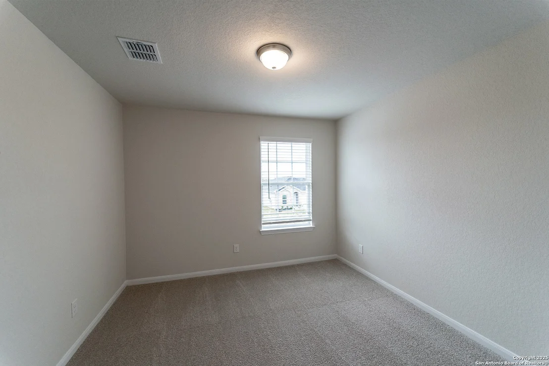 Photo of 312 Ivy Road