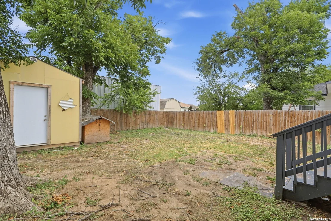 Photo of 129 Jeffrey