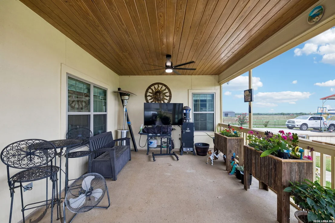 Photo of 9691 Crow Ln