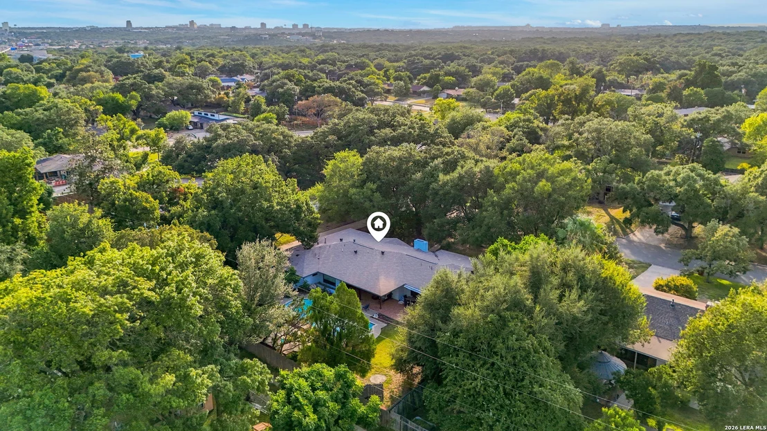 Photo of 204 Gardenview