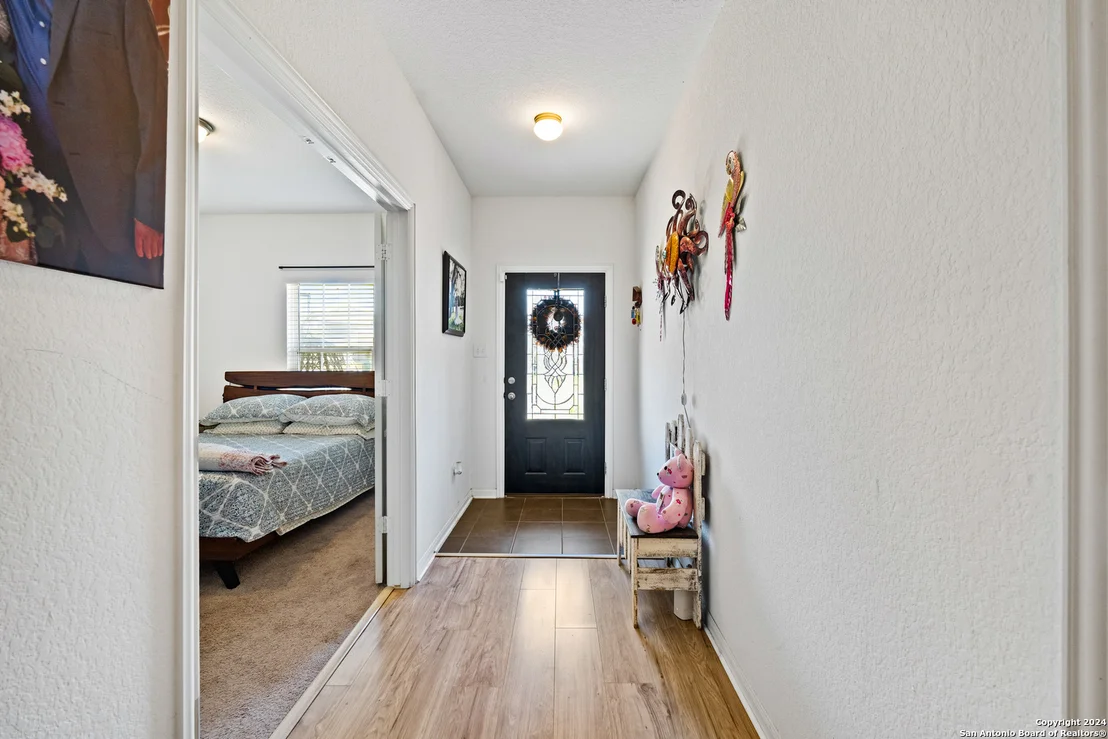 Photo of 9203 AVONDALE PARK