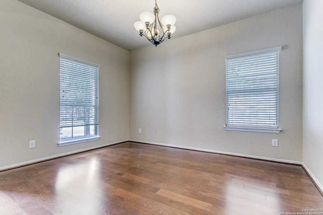 Photo of 3418 Alonzo Fields