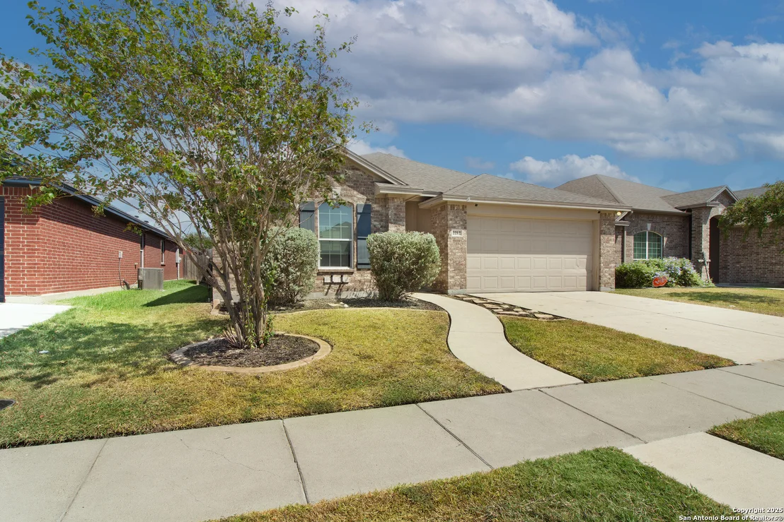 Photo of 2212 Tallow