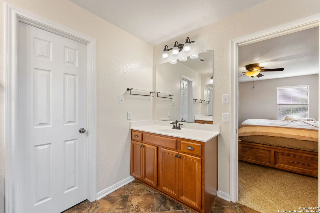 Photo of 204 Lone Star
