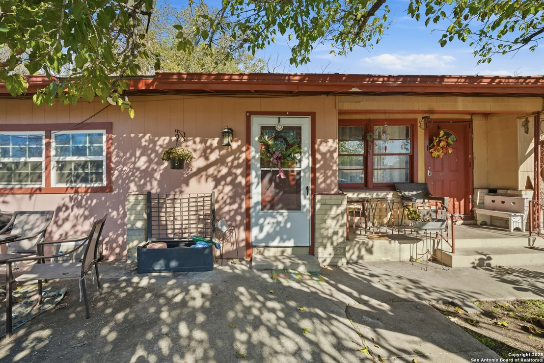 Photo of 235 Meadow