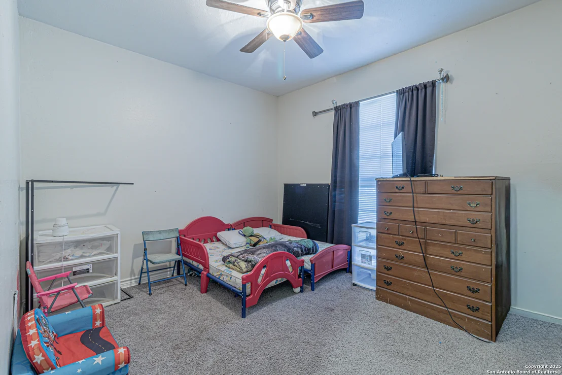 Photo of 5842 Cliff Walk