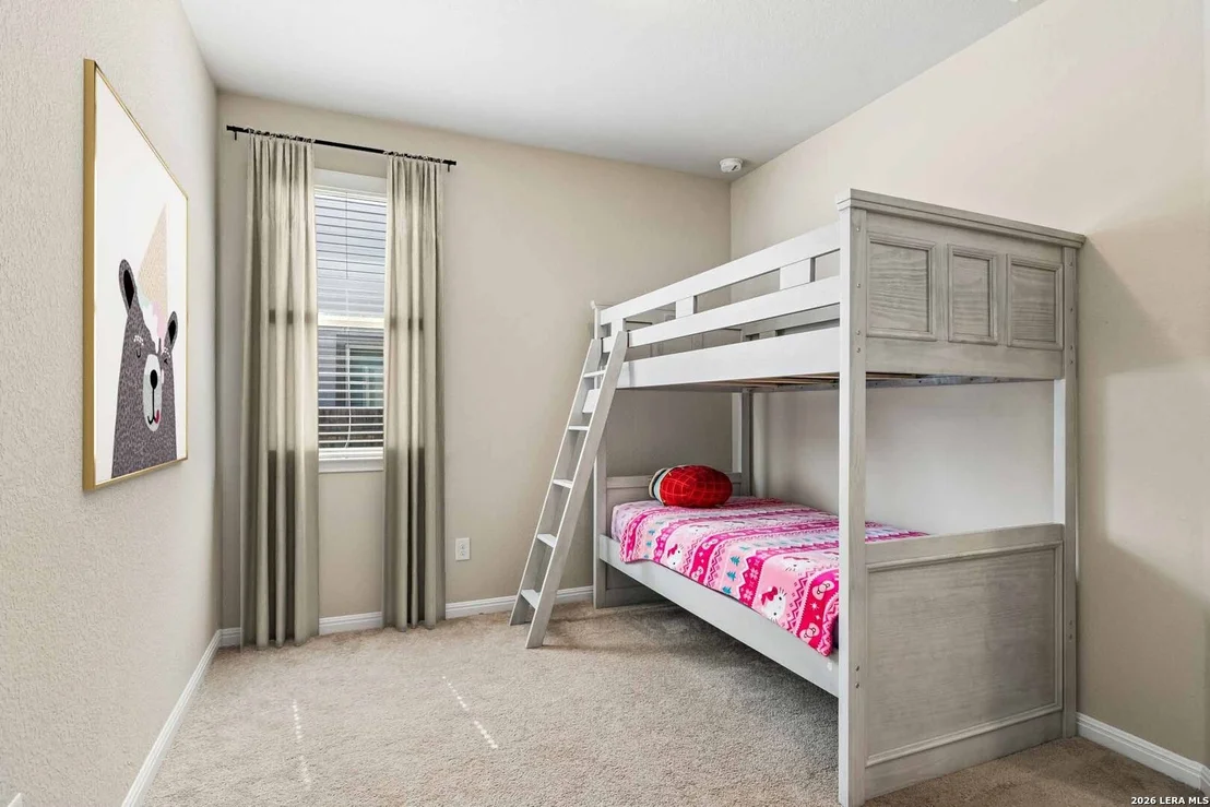 Photo of 6718 Rose Farm