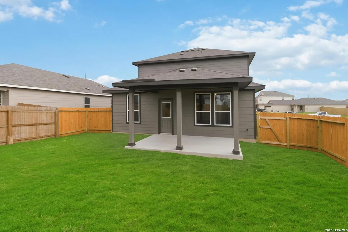 Photo of 619 River Run Way