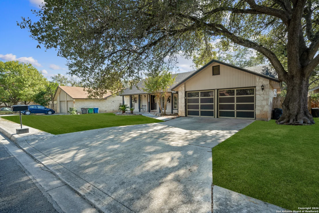 Photo of 2514 heather path