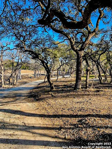 Photo of 1841 Oak Meadows