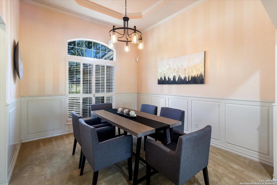 Photo of 2663 Rim Oak